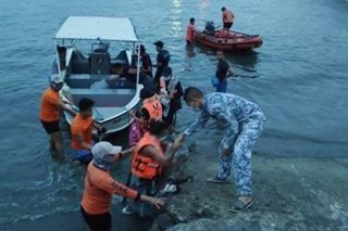 PH Coast Guard rescues 5 boat passengers in Mati, Davao Oriental