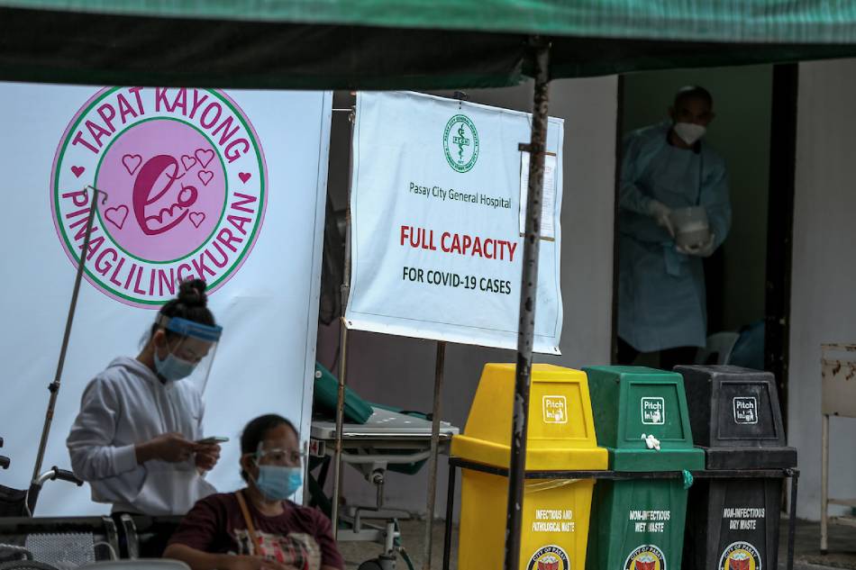 Mga ospital sa Metro Manila umaapaw na umano sa pasyente 1