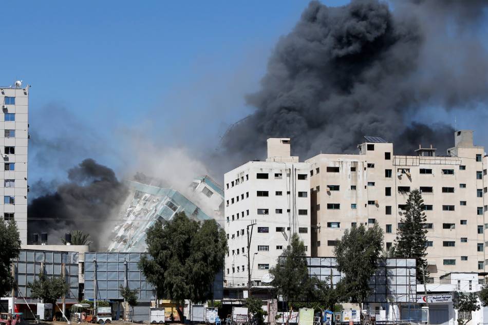 Israel destroys Gaza tower housing AP and Al Jazeera offices 1