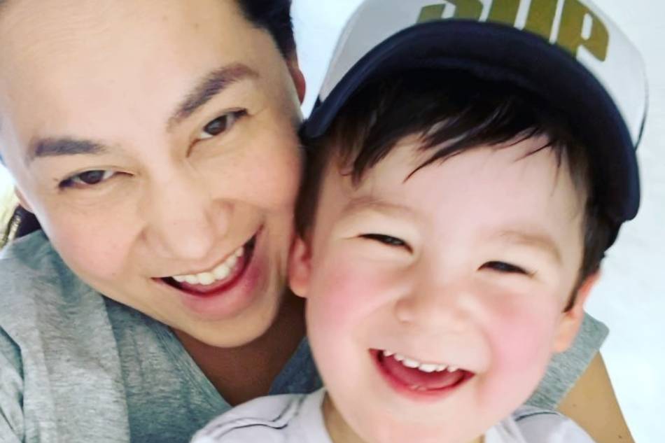 cristalle-belo-husband-hold-dino-themed-party-for-son-hunter-abs-cbn