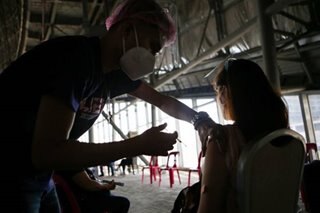 DOH: Several Pinoys infected with COVID-19 despite full vaccination