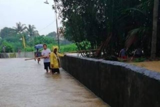 PAGASA issues orange rainfall warning over Zambales, Bataan