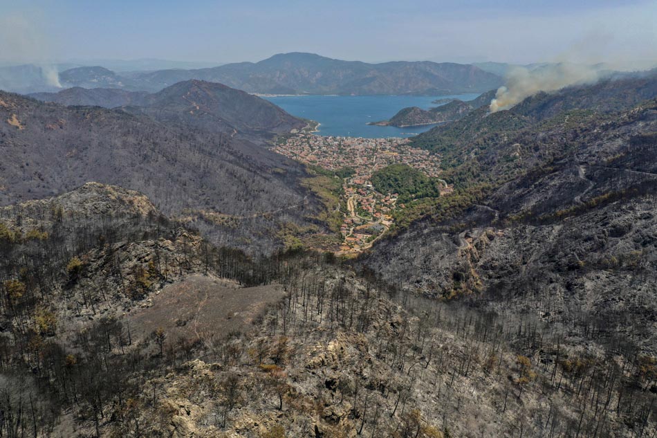 6 dead, thousands evacuated in Turkey wildfire ABSCBN News