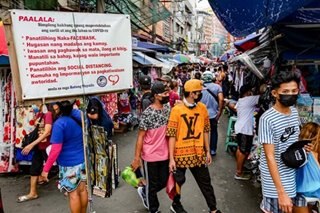 People flock to Divisoria for goods before 2-week ECQ
