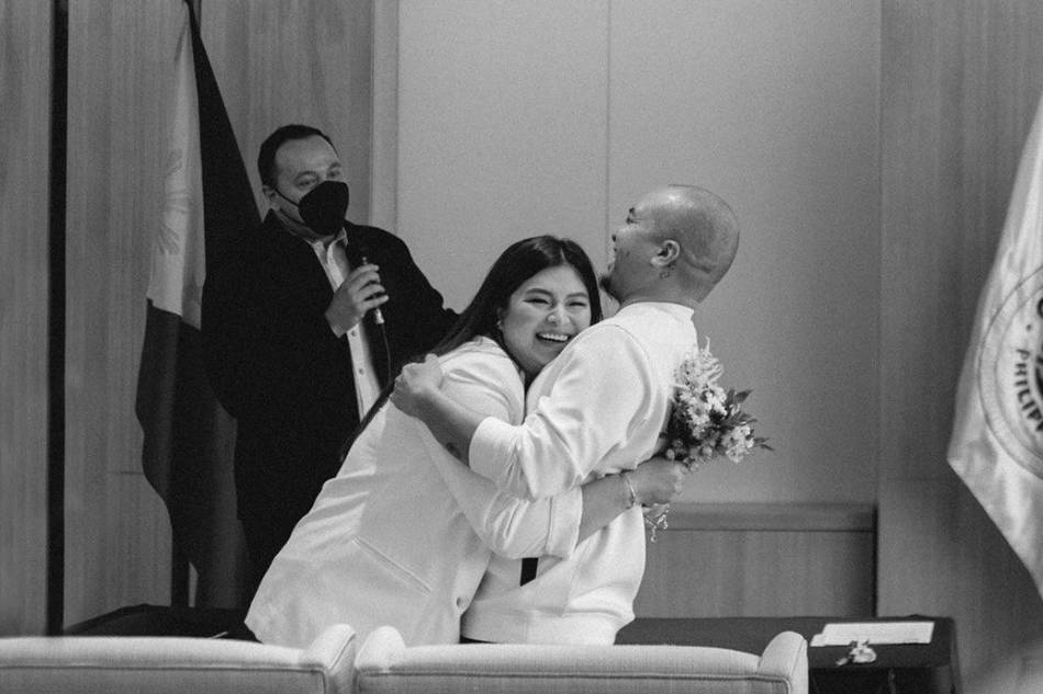 Angel Locsin ang Neil Arce tied the knot through a civil ceremony. Niceprint Photo Instagram