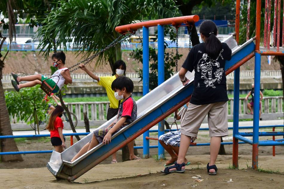 Children enjoy a playground in Marikina City on July 20, 2021. Mayors of Metro Manila ask the IATF to reverse their decision to allow children ages 5 and up to go outside because of the threat posed by the Delta variant of COVID-19 .  Mark Demayo, ABS-CBN News