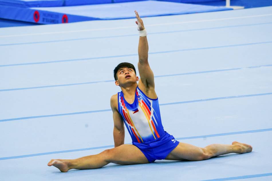 Carlos Yulo of the Philippines executes his routine for the floor exercise during the SEA Games Men’s artistic apparatus final on December at the Rizal Memorial Stadium in Manila on December 3, 2019. Czar Dancel, ABS-CBN News/FILE PHOTO