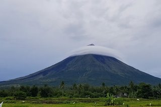 Lenticular cloud covers Mayon Volcano summit