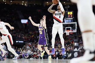 NBA: Blazers pull away from shorthanded Lakers