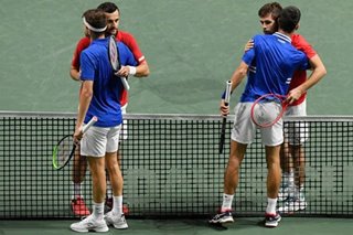 Djokovic season over as Serbia beaten in Davis Cup