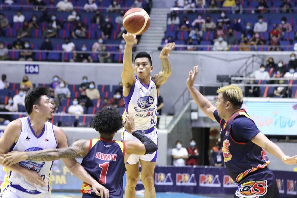 PBA: Victolero wants consistency from Jio Jalalon | ABS-CBN News