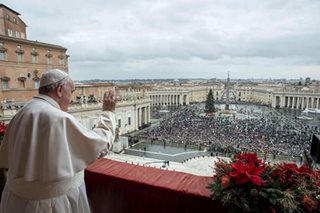 On Christmas Day, Pope Francis prays for world's healing