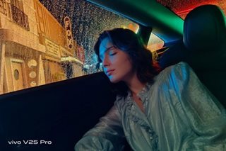 This smartphone elevates mobile night photography