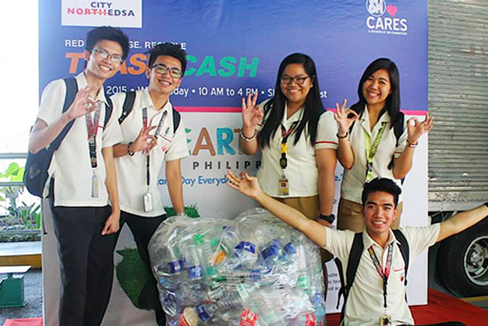 Trash to Cash encourages citizens to be involved in solid waste management. Photo source: SM Cares website [LINK OUT 'website': https://www.smsupermalls.com/smcares/advocacies/environment