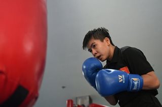 Boxer battles poverty, misogyny to be Vietnam's first world champion