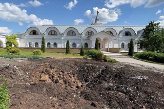 Nuns survive under shelling on Ukraine frontline