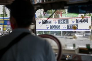 Bigger oil price hikes seen if Ukraine crisis persists