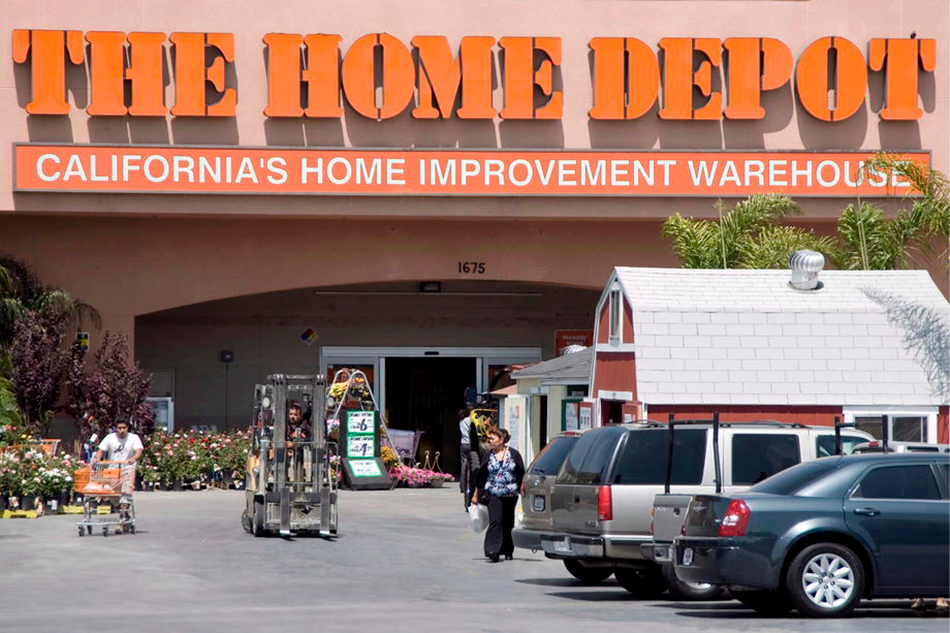 A Home Depot store in Los Angeles, California, USA, 01 May 2008 (reissued 19 May 2020). EPA-EFE