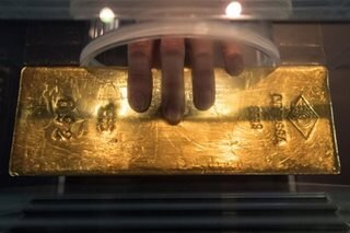 Four G7 powers impose gold export ban on Russia