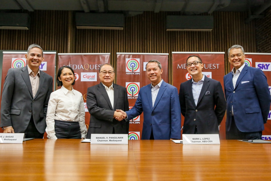 IN PHOTOS: ABS-CBN, TV5 execs sign agreement 4