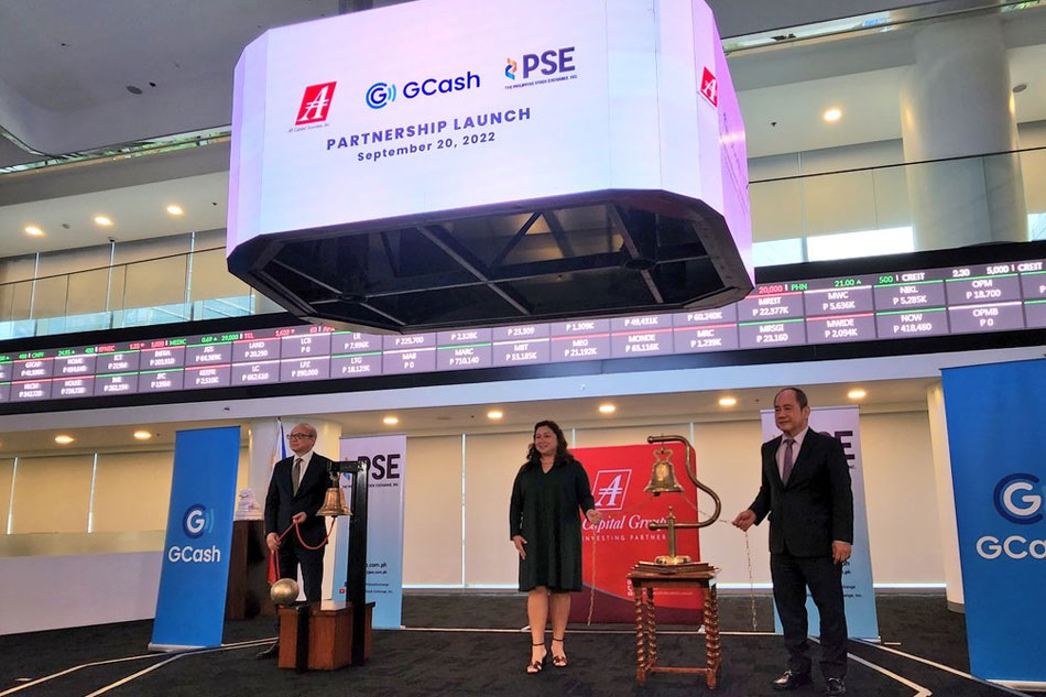  Philippine Stock Exchange, GCash, AB Capital partner to launch a new service allowing the public to buy & trade stocks on the mobile app. Jekki Pascual, ABS-CBN News