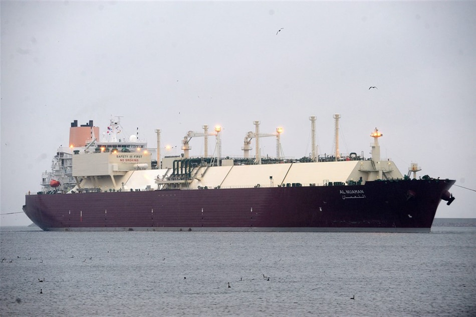 The LPG Tanker vessel 'Al Nuaman' with Qatari LNG enters the LNG Terminal Port in Swinoujscie, Poland, 11 December 2015. EPA/TOMEK MURANSKI