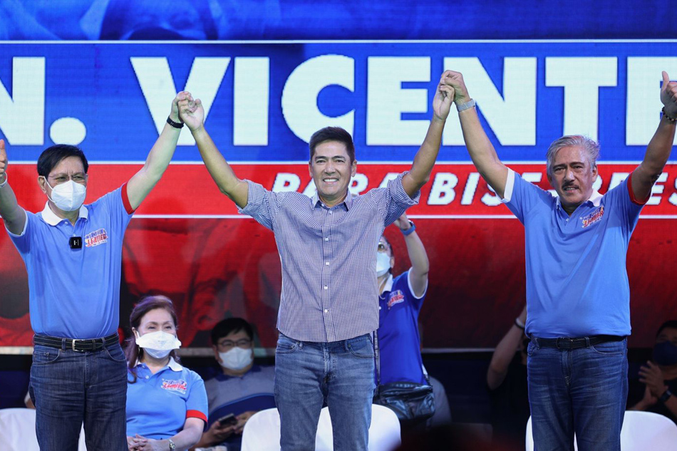Vic Sotto attends the proclamation rally of the Lacson-Sotto tandem in Imus, Cavite on Tuesday. Courtesy: Office of Sen. Ping Lacson