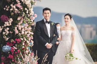 More wedding photos of Hyun Bin, Son Ye Jin released