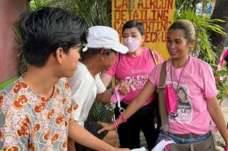 LOOK: Pokwang campaigns house-to-house for Leni, Kiko