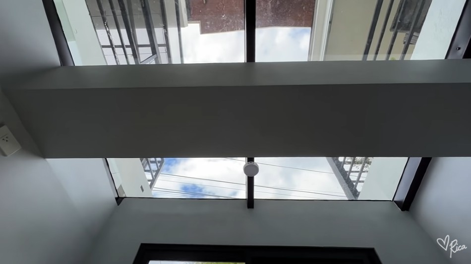 Peralejo's gym room has plenty of light, thanks to this glass roof. Screengrab from YouTube