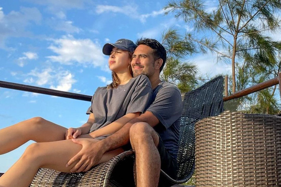 Gerald believes it is important he, Julia get along with each other's  family | ABS-CBN Entertainment