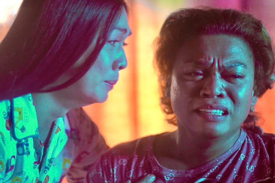 Brenda Mage stars in ‘Sosyal Medya.’ Courtesy of AQ Prime