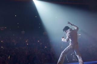 Movie review: Oscars on the horizon for 'Elvis'