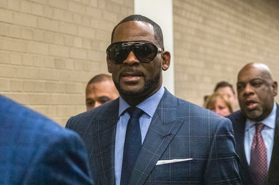 R Kelly Porn - R. Kelly gets new 20-year jail term for child porn | ABS-CBN News