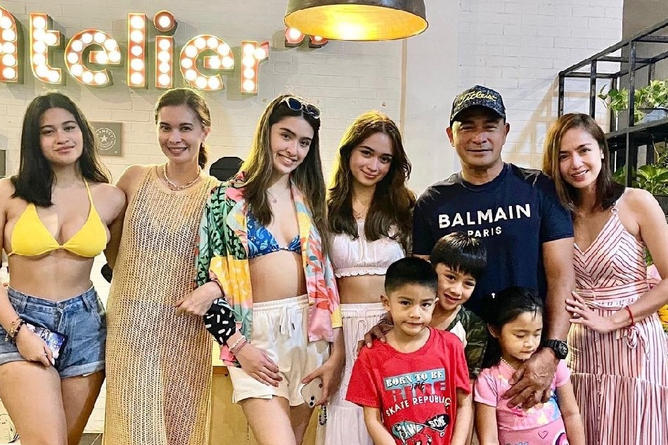 Sunshine Cruz and Cesar Montano reunite on daughter Sam's 18th birthday  party