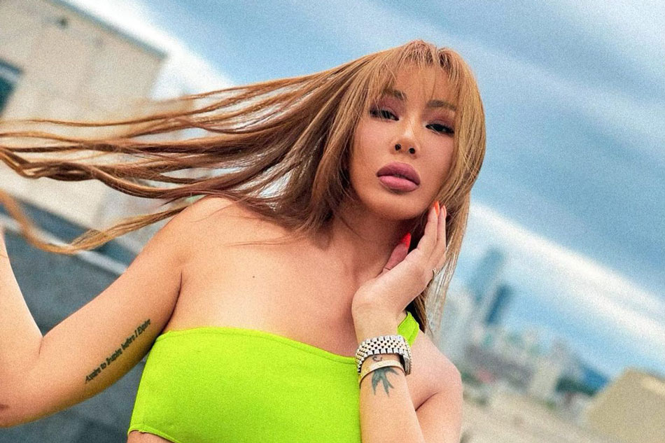 Rapper Jessi now in Manila for concert | ABS-CBN News