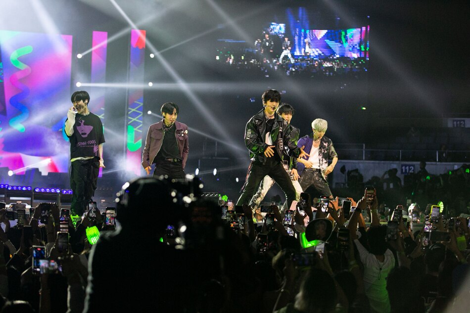 K-pop boy band NCT Dream performs at the Araneta Coliseum in Quezon City for I-POP U 2022 Manila, October 21, 2022. Gigie Cruz, ABS-CBN News