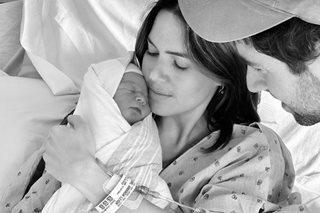 Mandy Moore gives birth to second child