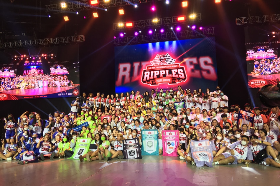 “Ripples for Hope 2022” gathered 19 fandoms for a ‘friendship day’ last November 26, 2022, at the Mall of Asia Arena.