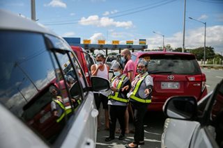 SMC deploys more patrollers, tellers in tollways for holiday exodus