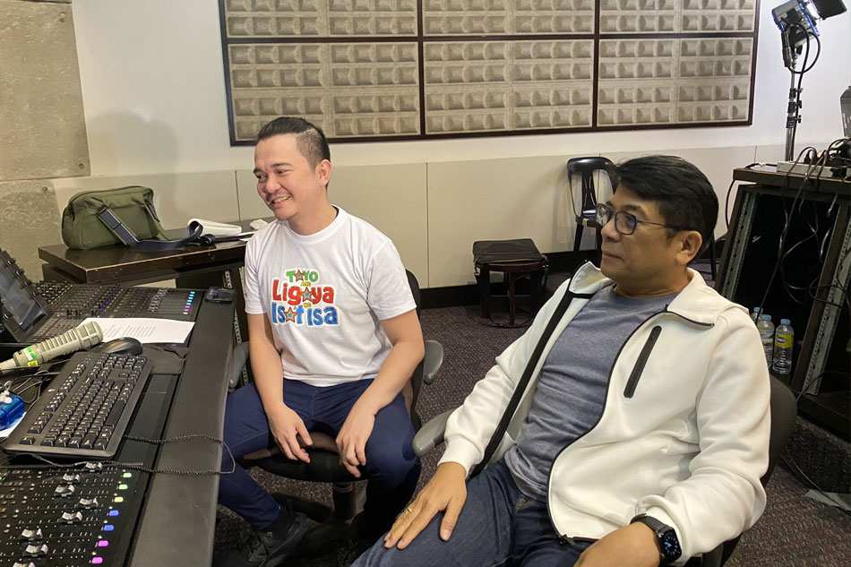 ABS-CBN Music creative director Jonathan Manalo and ABS-CBN CCM head Robert Labayen sit in at the recording sessions for the 2022 Christmas ID “Tayo Ang Ligaya Ng Isa’t Isa”, which they collaborated in composing. Photo by MJ Felipe, ABS-CBN News.