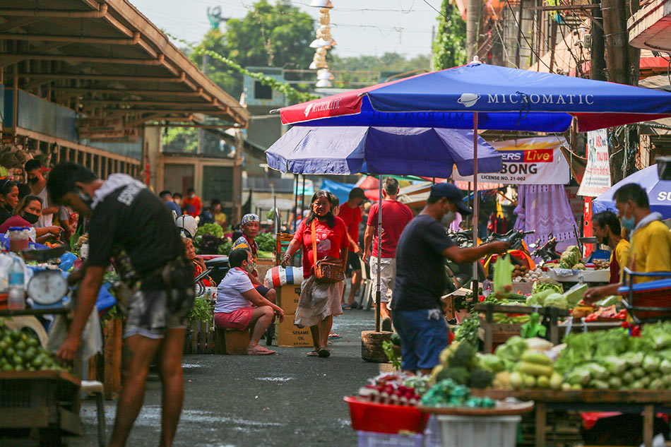 Vendors wait for buyers Jonathan Cellona, ABS-CBN News/File