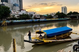 Boatman offers cheaper river-crossing service