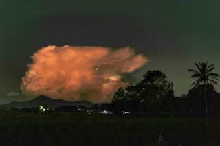 Weak bursts recorded at Taal Main Crater