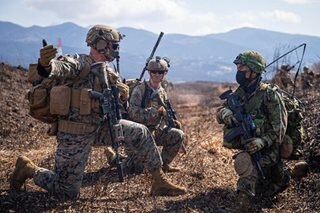 Japanese, US Marines practice joint airborne assaults for 1st time
