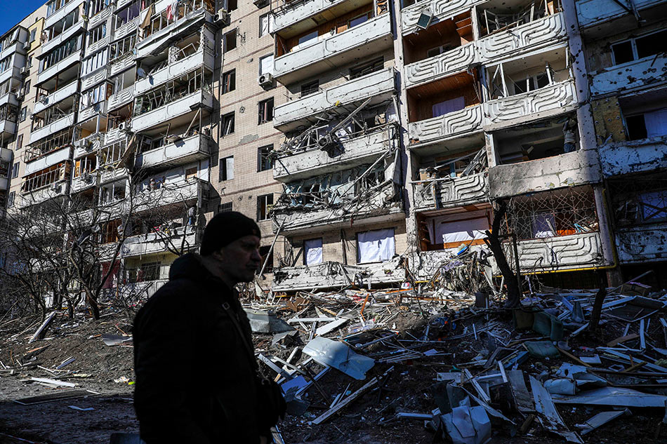 Explosions Rock Kyiv As Russian Forces Step Up Attacks | ABS-CBN News