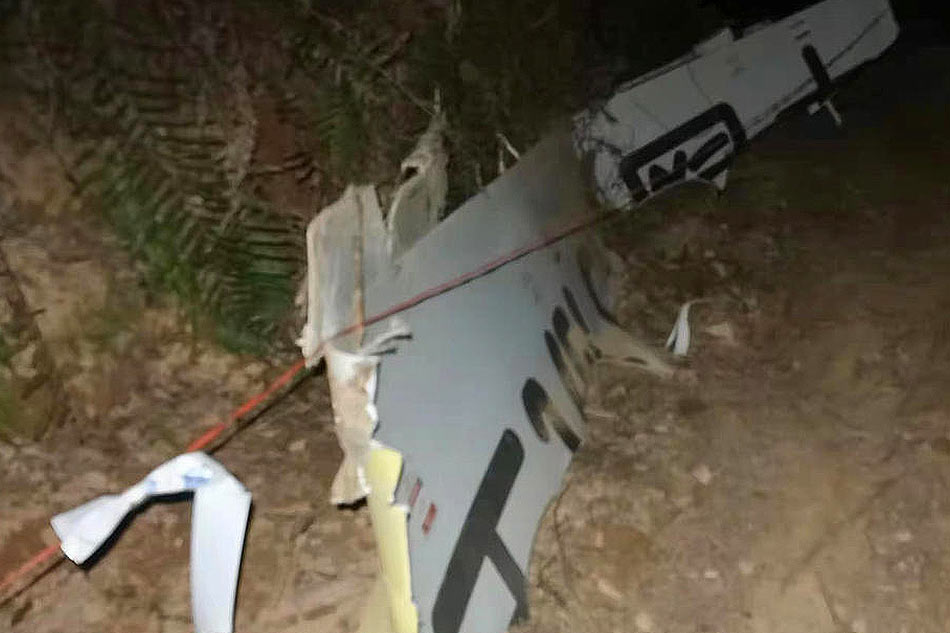 A view of debris from a China Eastern Airlines EPA-EFE
