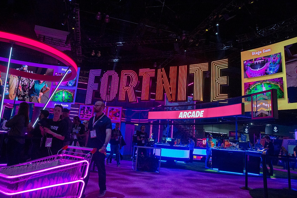 Xbox Cloud Lets You Play Fortnite on iPhones Again (MSFT, AAPL) - Bloomberg