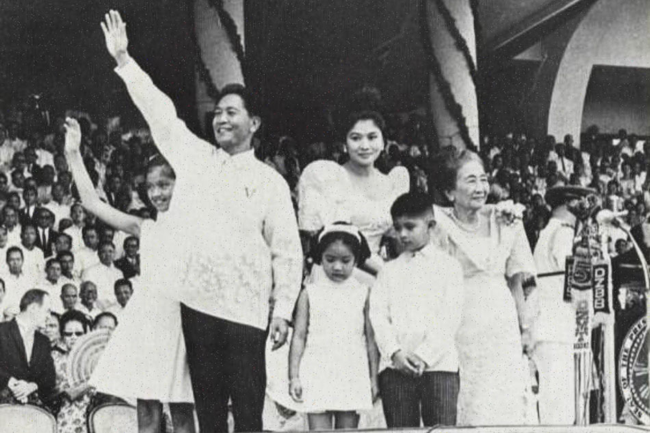 First inauguration Malacanang Photo/ Public Domain