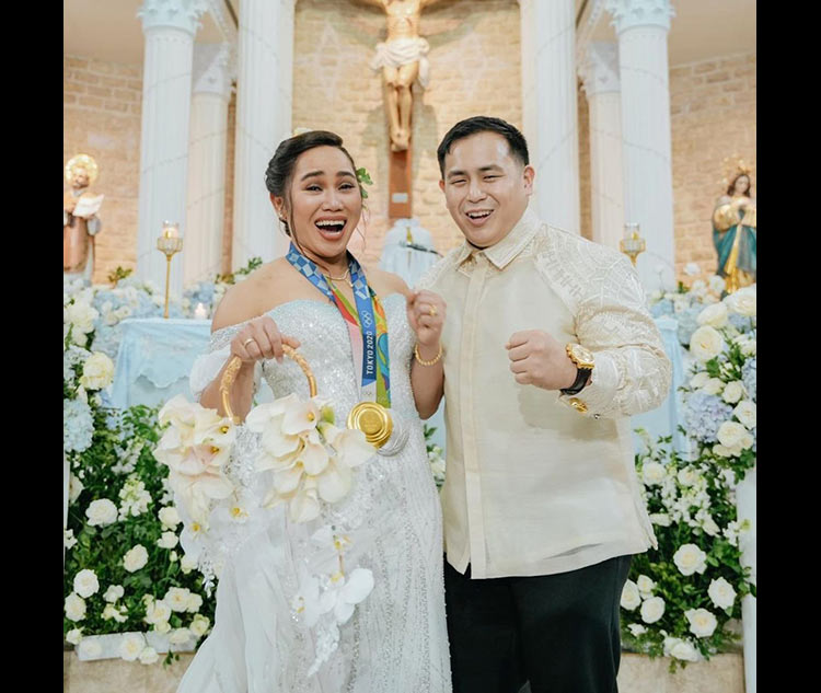 IN PHOTOS: Hidilyn Diaz ties knot with Julius Naranjo | ABS-CBN News